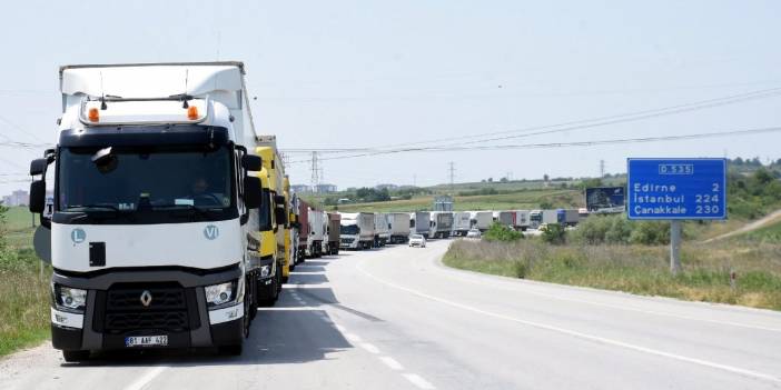 Hamzabeyli Sınır Kapısı'nda TIR kuyruğu, 39 kilometreye ulaştı