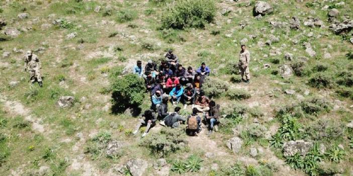 Van'da 28 kaçak göçmen yakalandı