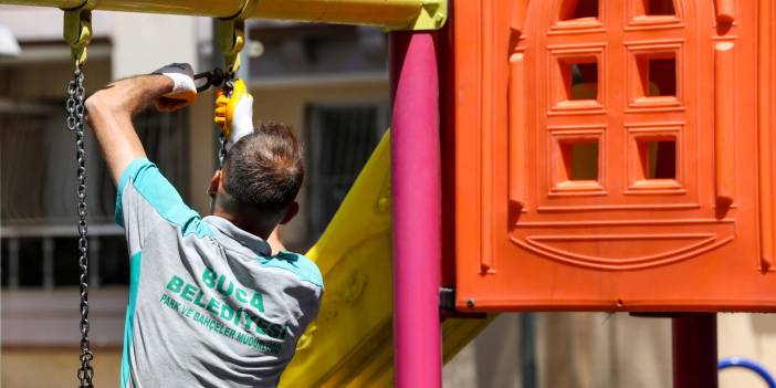 Buca parkları yaza hazırlanıyor