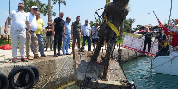 Side Sualtı Müzesi'ndeki kırık heykeller tamir için çıkarıldı