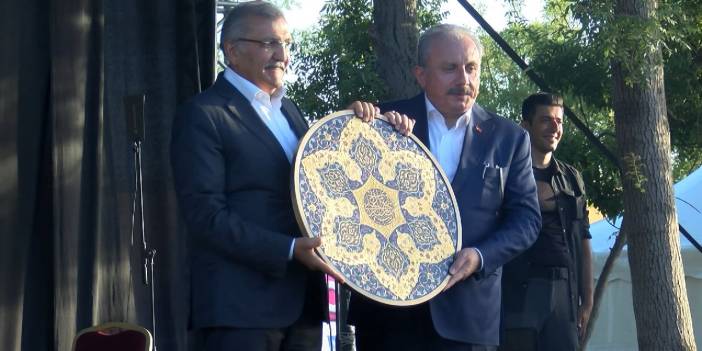 Beykoz’da 15 Temmuz Şehitler Meydanı açıldı