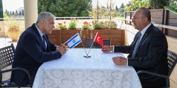 Çavuşoğlu İsrailli mevkidaşıyla telefonda görüştü