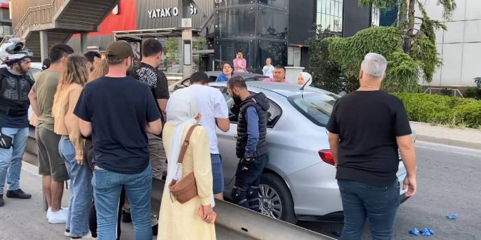 Direksiyonda kalp krizi geçiren sürücüye sağlık çalışanı kalp masajı yaptı