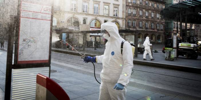 Fransa'nın Nice kentinde maske zorunluluğu geri geliyor
