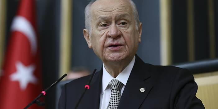 MHP’li Bahçeli AKP’li Mahir Ünal’ı fena ‘dövdü’