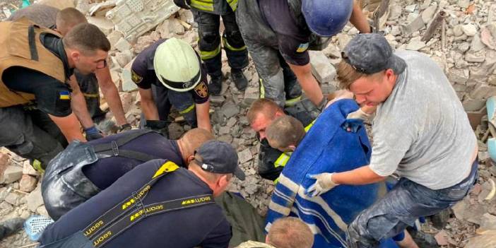 Ukrayna'da roket saldırısı: Can kaybı artıyor