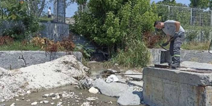 Florya Sahili'ne akan atık su İSKİ'nin çalışması sonrası durduruldu