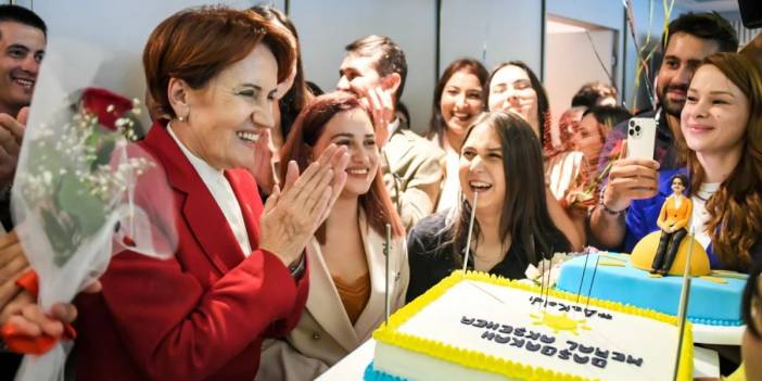Akşener'e sürpriz doğum günü kutlaması
