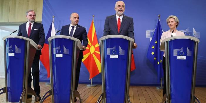 Kuzey Makedonya ve Arnavutluk'un AB maratonu başladı