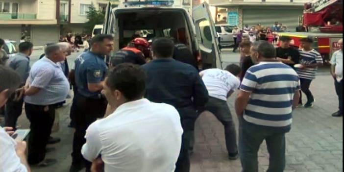 Alacaklılardan kaçarken yan binaya atladı