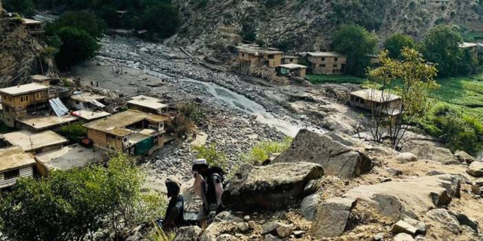 Afganistan'daki sellerde 23 kişi öldü