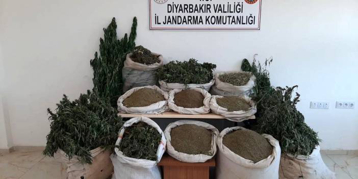 İçişleri: Diyarbakır'da 'Eren Abluka- 25' operasyonu başlatıldı