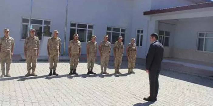 AKP İl Başkanı askeri törenle karşılandı