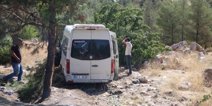 İşçi servis minibüsü devrildi: 18 yaralı