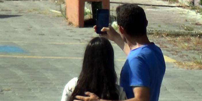 Selfie yaparken sınavı kaçırıyordu
