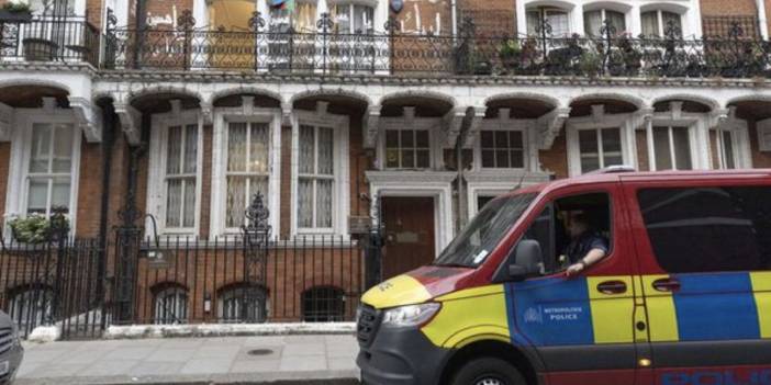 Azerbaycan'ın Londra Büyükelçiliği'ne saldırı