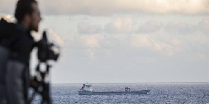 Ukrayna'dan geldi: 13 bin ton mısır yüklü 'Rojen' gemisinde denetim başladı