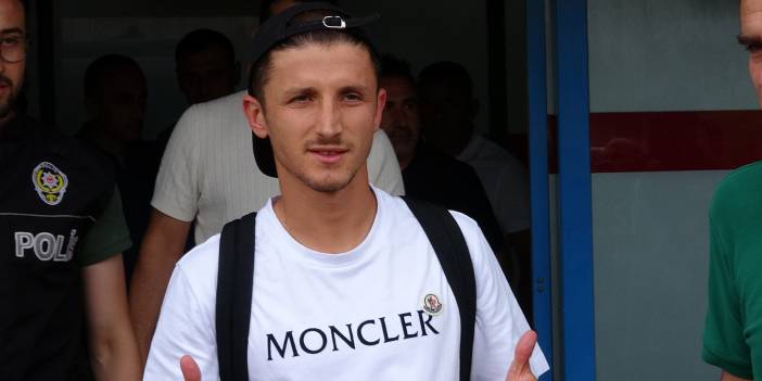 Trabzonspor Enis Bardhi ile 3+1 yıllığına anlaştı