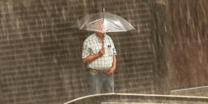 İstanbul'da bazı ilçelerde yağış başladı