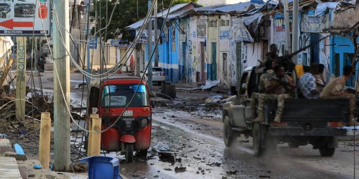 Eş-Şebab'ın Somali saldırısındaki ölü sayısı 21'e yükseldi
