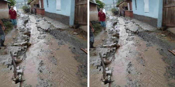 Kütahya'da sel: Evleri ve samanlıkları su bastı