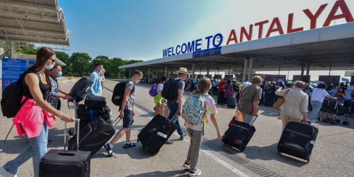 Antalya'ya 9 milyon turist: İlk sırada Almanya var