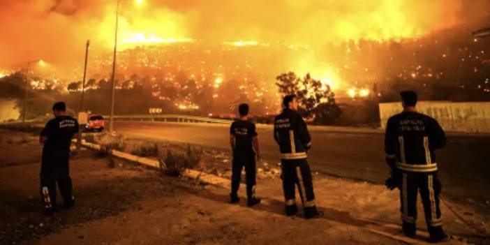 Mersin'deki orman yangını Silifke'ye sıçradı