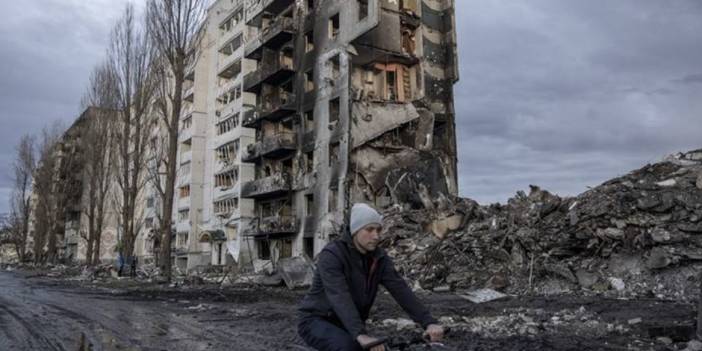 Ukrayna: Yeniden yapılanmanın 349 milyar dolar olduğu tahmin ediliyor