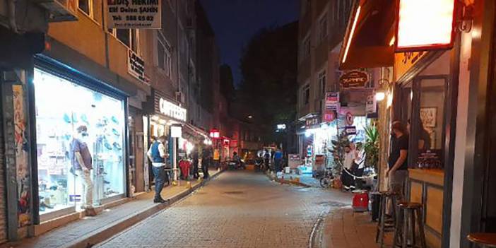 Fatih'te silahlı kavga! İlgisi olmayan esnaf vuruldu