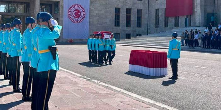Hayatını kaybeden eski CHP vekili Pekşen için TBMM'de tören
