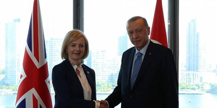 Erdoğan, İngiltere Başbakanı Truss ile görüştü