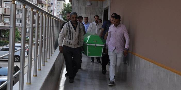 Gaziantep'te öğretmen, eşini başına tahtayla vurarak öldürdü