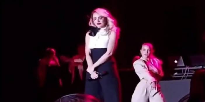 Hadise sahnede ikinci kez ağladı, ışıklar karartıldı