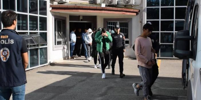 Dolandırdıkları paranın izini böyle kaybettirdiler