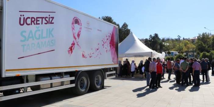 Kadınlara tırda meme kanseri taraması