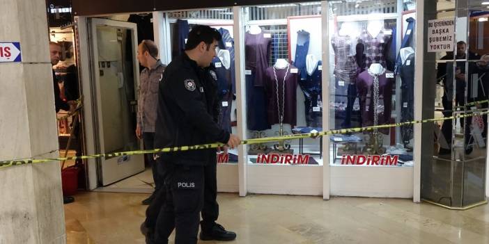 Asma kilitli mağazada ölü bulundu