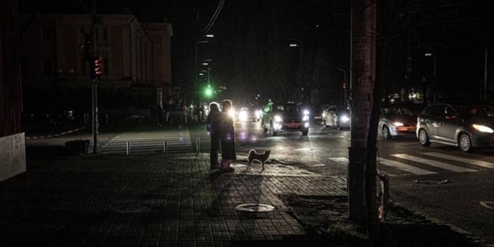 Rus saldırıları, Kiev'i karanlığa gömdü