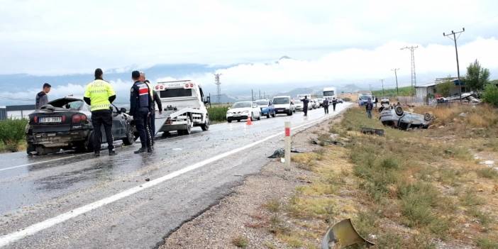 Mersin'de zincirleme kaza: 6 yaralı