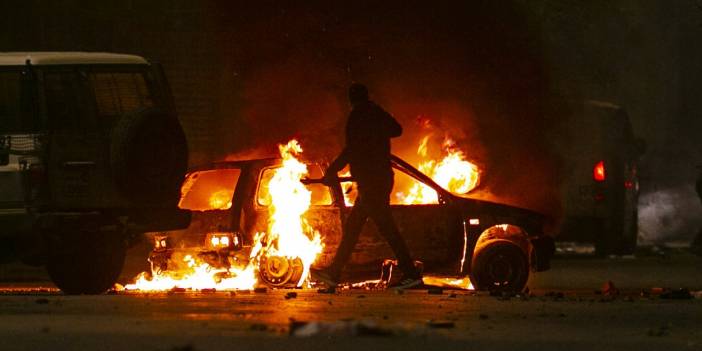 Tunus'taki gösterilerde 6 kişi gözaltına alındı