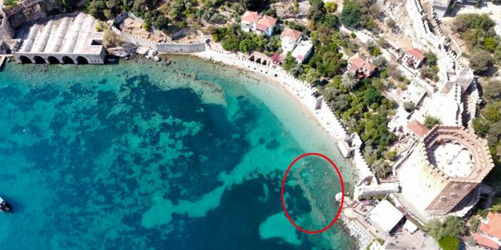 Alanya Kalesi'nde büyük keşfi sert dalgalar ortaya çıkardı