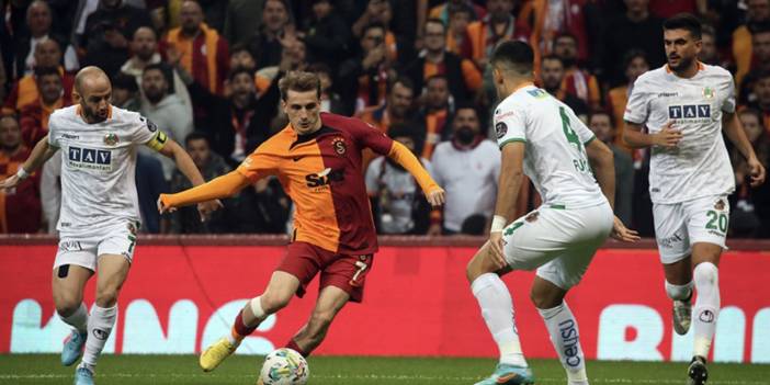 9 kişilik Galatasaray sahasında berabere: Kırmızı pazar