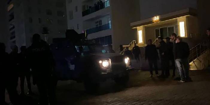 Kardeşleriyle tartışıp 3 aylık yeğenini bıçakla rehin aldı