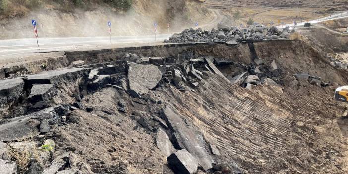 Ardahan-Göle karayolunda göçük