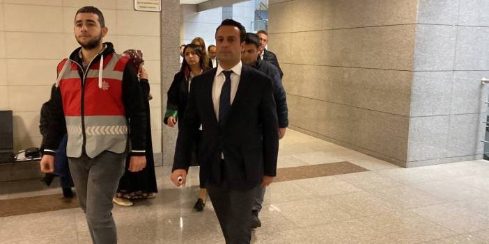 İş insanı eşini öldürmeye çalışınca tutuklanmadı, duruşmada avukata omuz atınca tutuklandı