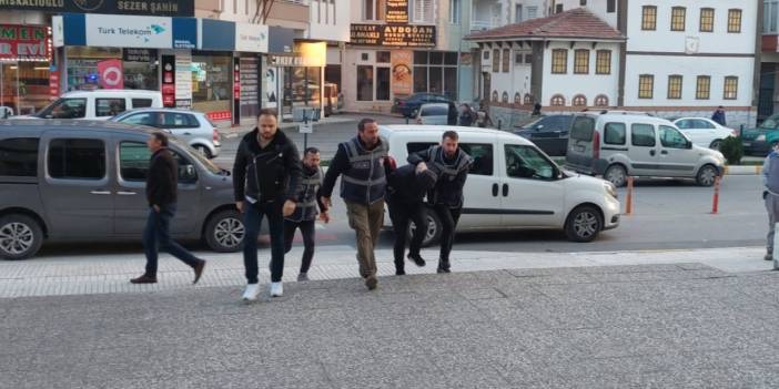 Eşini 18 saat rehin tutan şüpheli tutuklandı