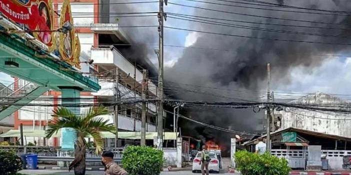 Tayland'da bombalı saldırı: 1 ölü, 29 yaralı