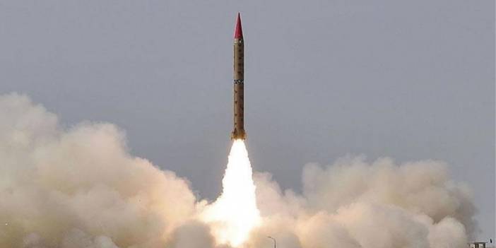 Güney Kore'den ilk nükleer tehdit