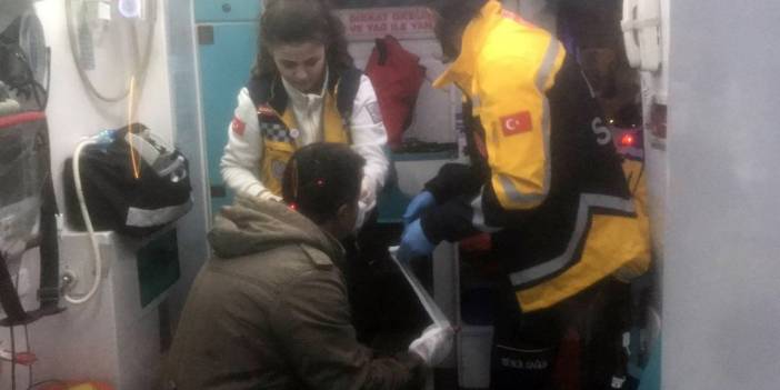 Tartıştığı mesai arkadaşının kulağını kesti