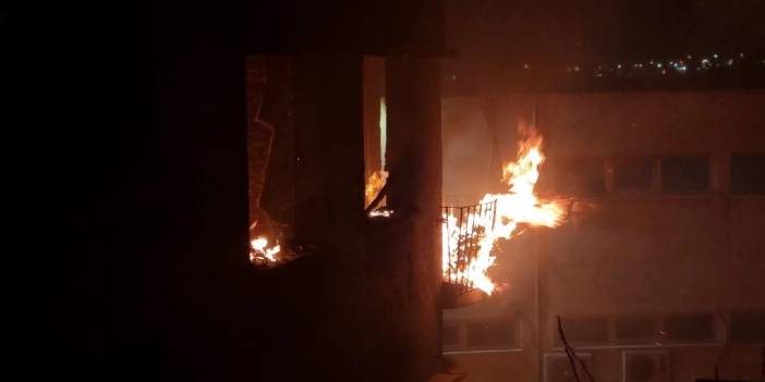 4 yıl önce 2 kişi ölmüştü: Aynı binada yine yangın çıktı