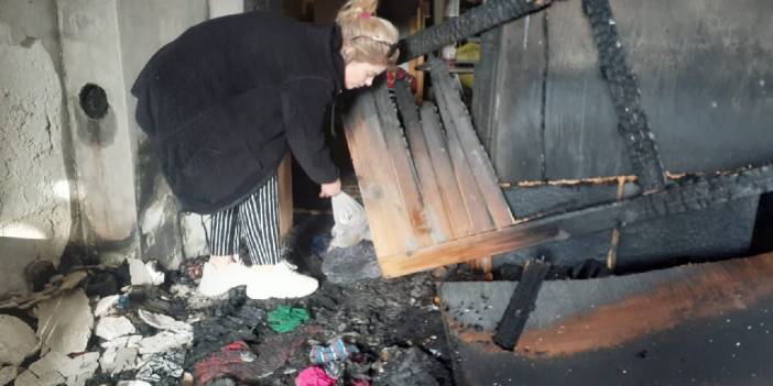 Elektriği kesilen ve mum ışığında uyuyakalan vatandaşın evinde yangın çıktı